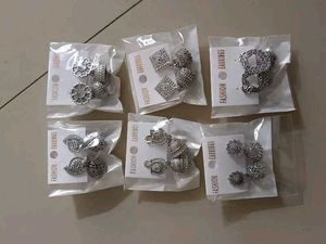 pack of 6 classy earrings...