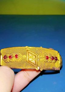 Elegant Golden Kangan
