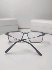 F16 Eyewear Black Rectangle Glasses