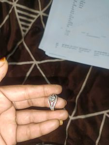 Elegant Silver-tone Ring
