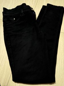 Stylish Black Jeans