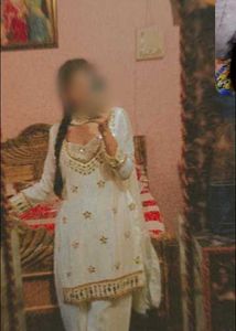 Elegant White Kurta Set with Embellishments