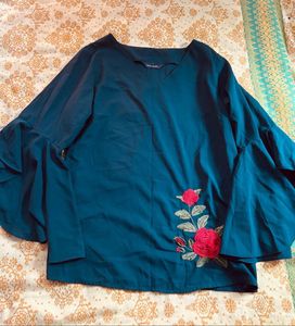 sale🆘 Green Embroidered Ruffle Sleeve top