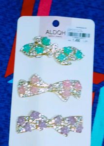 ✨ Elegant Rhinestone Floral Hair Clips – Set of 3