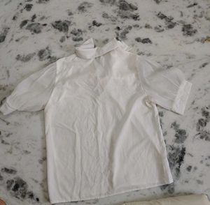 Chic White Bow Blouse with Puff Sleeves