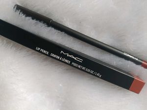 MAC Lip Pencil 💕♥️