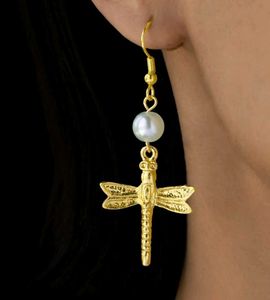 AntiTarnish,Dragonfly Charm Necklace &amp; Earring Set