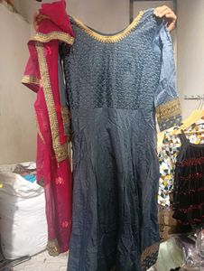 Woman Grey Printed Grown Set (Free size upto L)