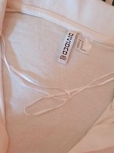 H&M Divided White Crop Top