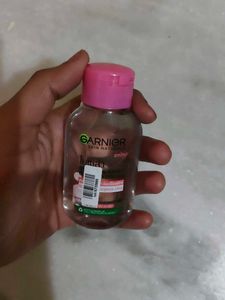 Garnier Micellar Cleansing Water