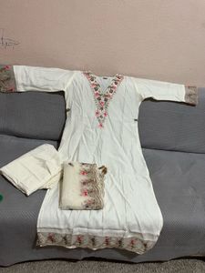 Elegant Embroidered Kurta Set with Dupatta
