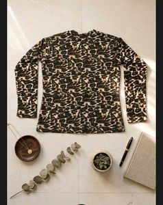 Lepoard Print Full Sleeves t Shirt