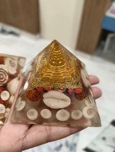 Pack of 2 Lakshmi Yantra Pyramid