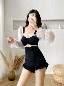 🖤🌼Elegant Black One-Piece Swimsuit🌼🖤