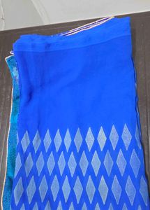 Elegant Blue Saree with Geometric Print blouse