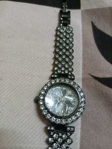 Sparkling Rhinestone Watch