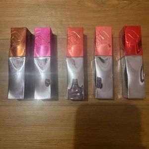 Urban decay vice lip bond glow liquid lipstick