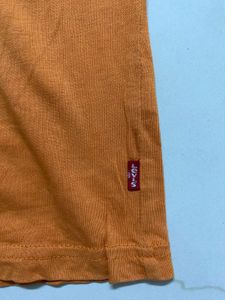 Levi’s Men Tshirt