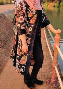 Long Shrug With Belt