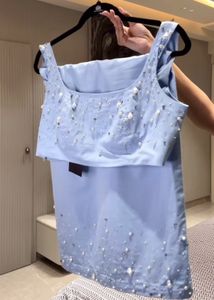 Pretty dress 🤍