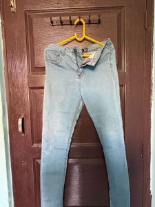 Light Wash Skinny Jeans