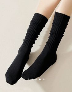 2 Pairs Cozy Socks