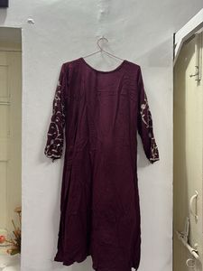 Embroidered Maroon Kurta