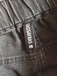 blue top cargo jeans combo