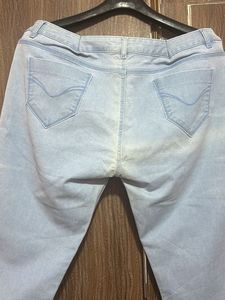 Light Blue Denim Capri Pants