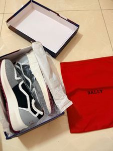 Bally Premium Sneakers size Euro 43