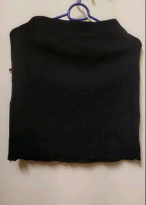 black woolen mini skirt