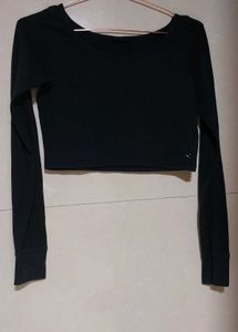 Black Cropped Long Sleeve Top came blouse
