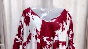 Stylish Tie-Dye V-Neck Top