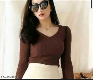 Stylish V-Neck Ribbed Knit Top