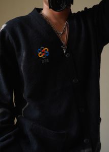 Uniqlo Vintage Knit Cardigan - Unique Design