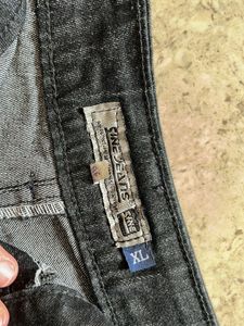 Women low waist black denim mini shorts