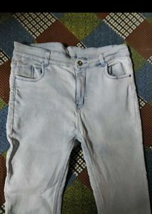 Light Wash Slim Fit Jeans