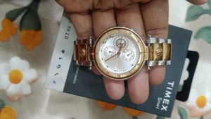 Timex Smart Watch Gold and Silver