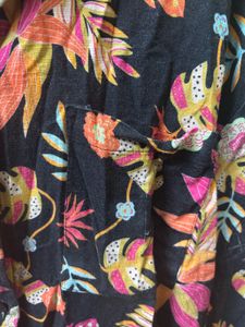 Vibrant Tropical Print Button-Up Shirt