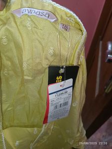 New Unused Xxl Avaasa  Yellow Kurta