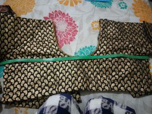Elegant Black &amp; Gold Paisley Saree blouse