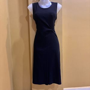 Classic Black Sleeveless Midi Dress