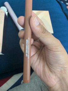 huda beauty lip contour -soft nude