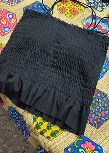 Black Crop padded Top