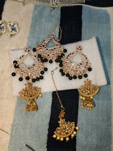 2 earing and mangtika &amp; necklace set &amp; ban