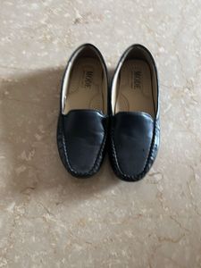 Black Loafer Shoes size 5