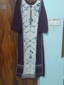 Burgundy 'W' Top
