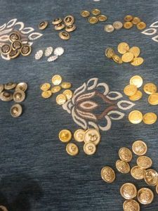 Decorative Designer Buttons Set to gold and silver