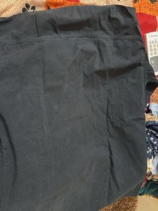 Men's Dark Gray Button-Up Shirt