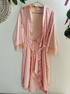 Elegant Pink Lace Trim Robe